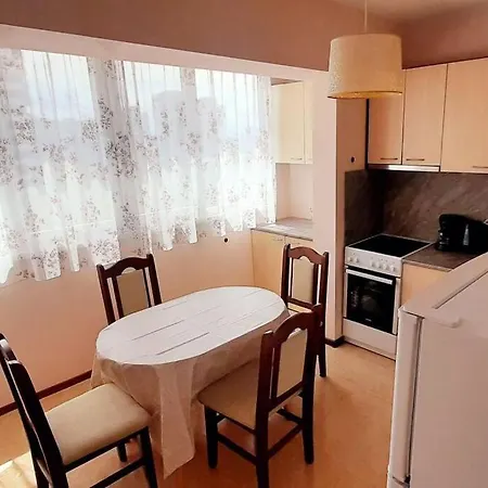 Soc Close To The Center Apartment Burgas
