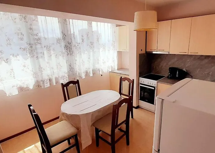 Soc Close To The Center Apartment Burgas City